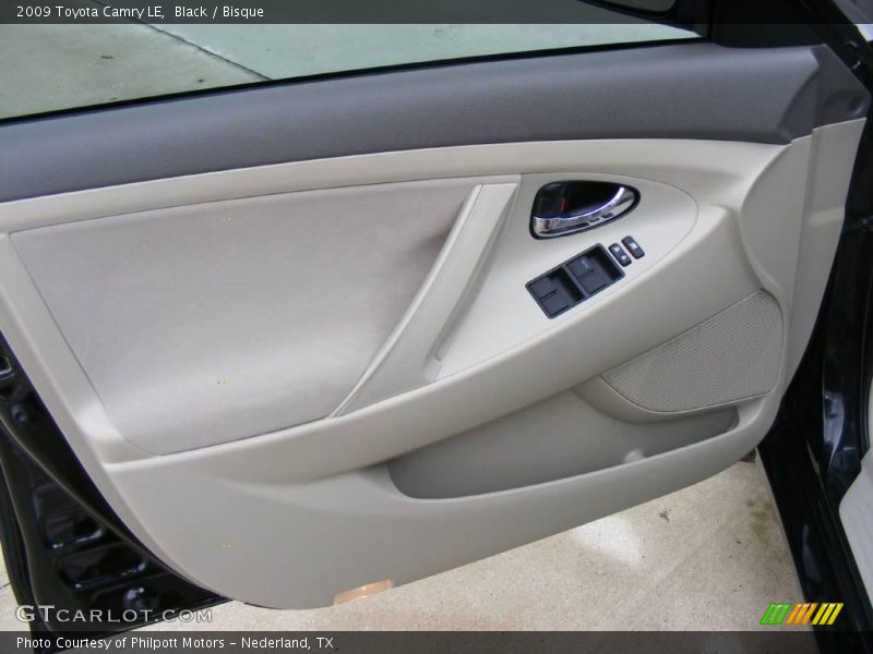 Black / Bisque 2009 Toyota Camry LE