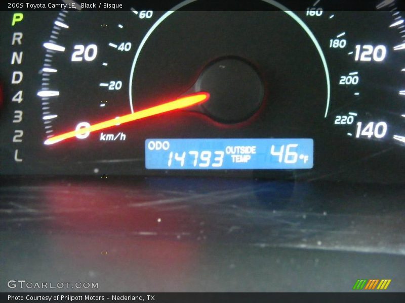 Black / Bisque 2009 Toyota Camry LE