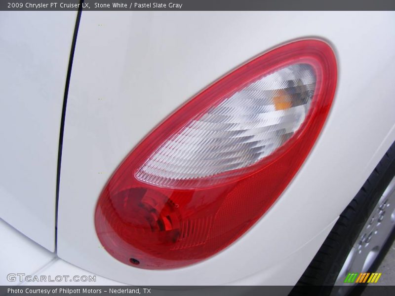 Stone White / Pastel Slate Gray 2009 Chrysler PT Cruiser LX