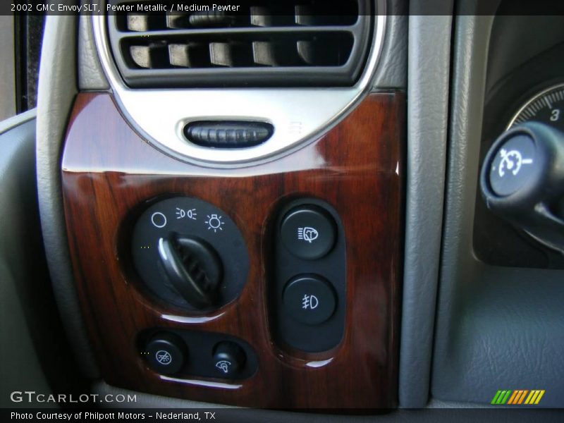 Pewter Metallic / Medium Pewter 2002 GMC Envoy SLT