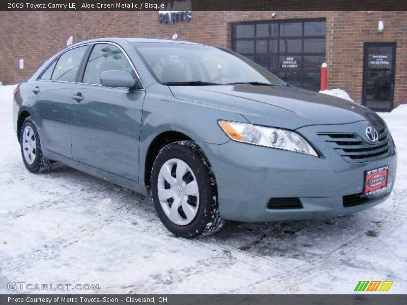 Aloe Green Metallic / Bisque 2009 Toyota Camry LE