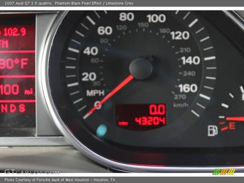 Phantom Black Pearl Effect / Limestone Grey 2007 Audi Q7 3.6 quattro