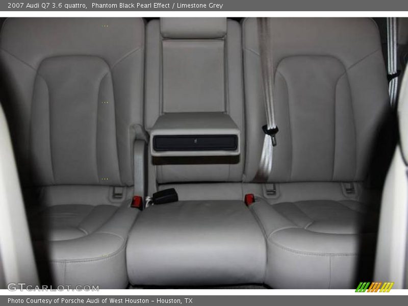Phantom Black Pearl Effect / Limestone Grey 2007 Audi Q7 3.6 quattro