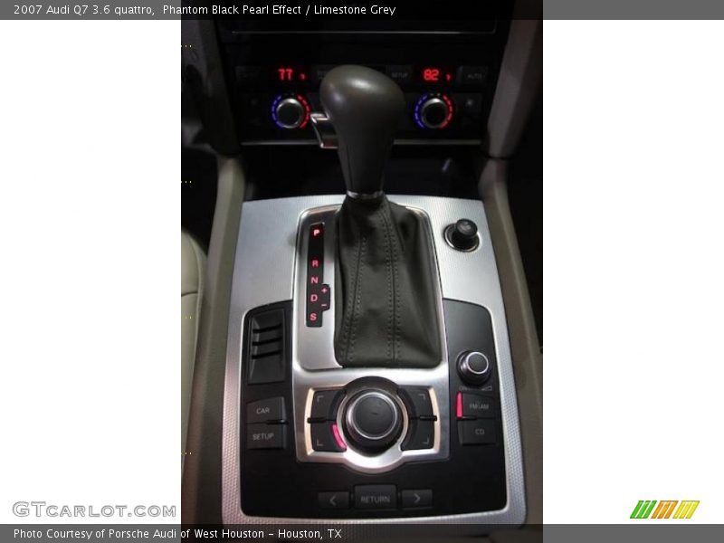 Phantom Black Pearl Effect / Limestone Grey 2007 Audi Q7 3.6 quattro