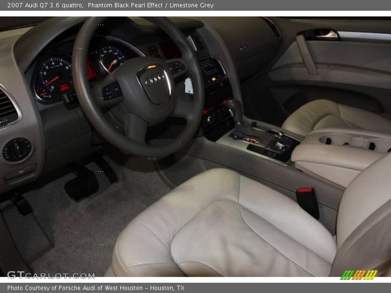 Phantom Black Pearl Effect / Limestone Grey 2007 Audi Q7 3.6 quattro