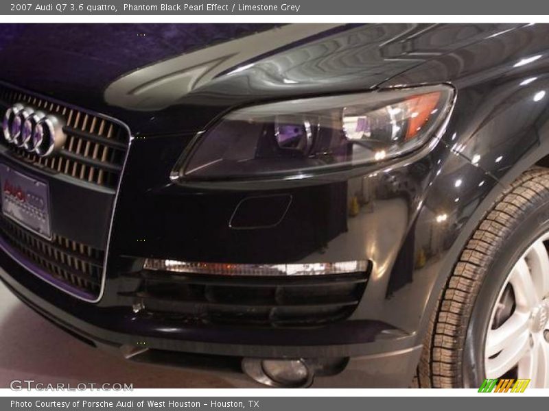 Phantom Black Pearl Effect / Limestone Grey 2007 Audi Q7 3.6 quattro