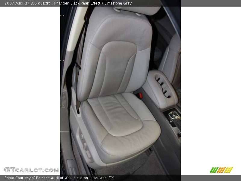 Phantom Black Pearl Effect / Limestone Grey 2007 Audi Q7 3.6 quattro