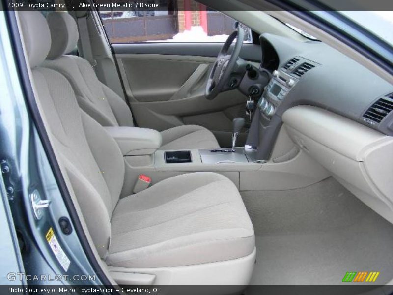 Aloe Green Metallic / Bisque 2009 Toyota Camry LE