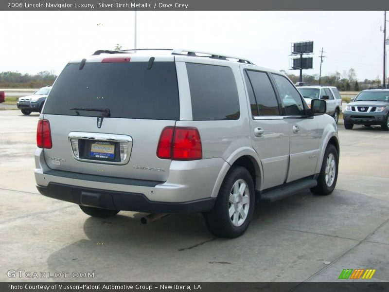 Silver Birch Metallic / Dove Grey 2006 Lincoln Navigator Luxury