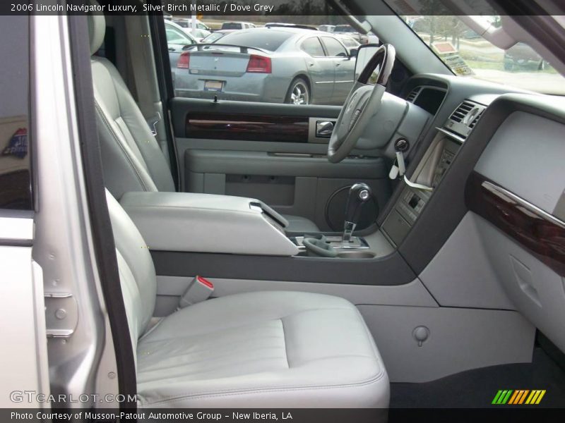 Silver Birch Metallic / Dove Grey 2006 Lincoln Navigator Luxury