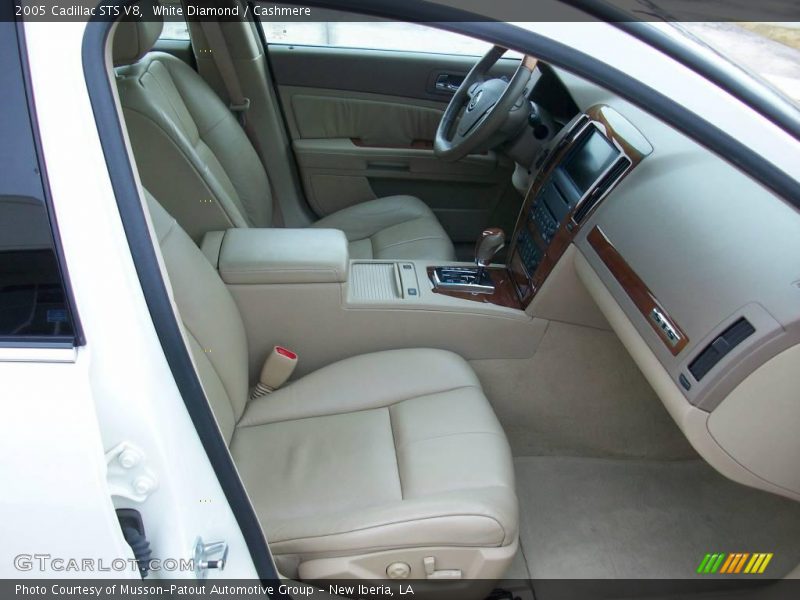 White Diamond / Cashmere 2005 Cadillac STS V8