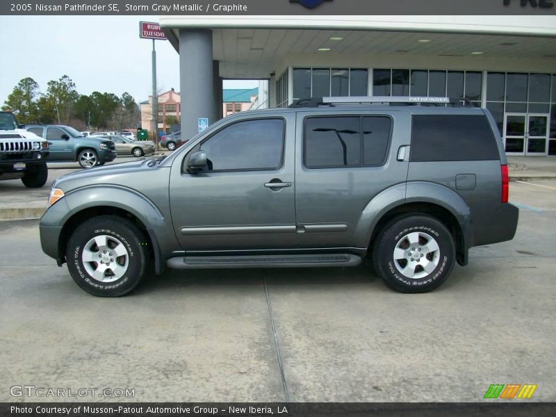 Storm Gray Metallic / Graphite 2005 Nissan Pathfinder SE