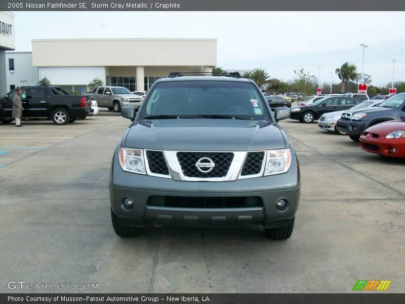 Storm Gray Metallic / Graphite 2005 Nissan Pathfinder SE