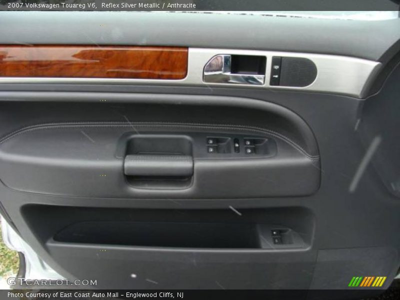 Reflex Silver Metallic / Anthracite 2007 Volkswagen Touareg V6