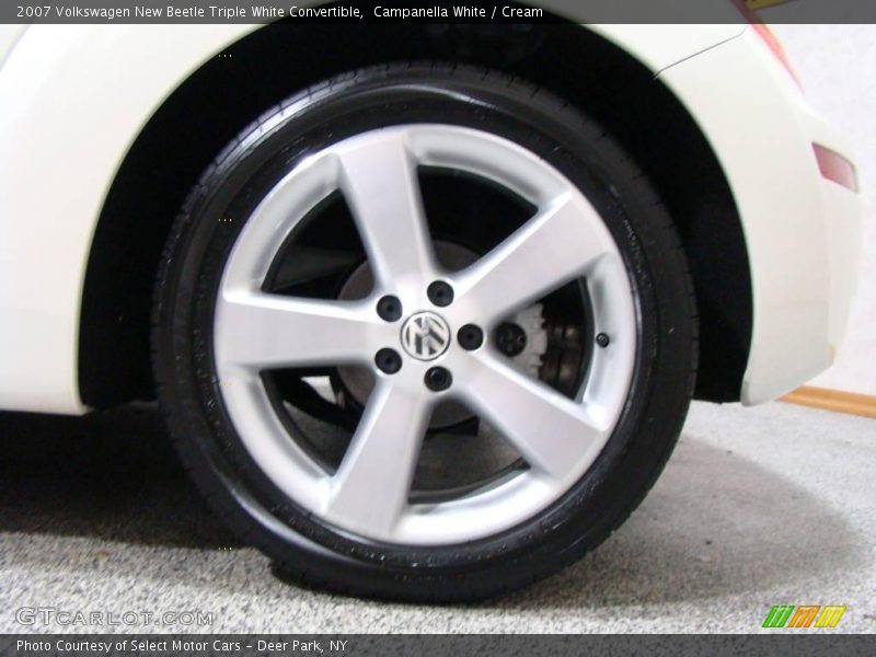 Campanella White / Cream 2007 Volkswagen New Beetle Triple White Convertible