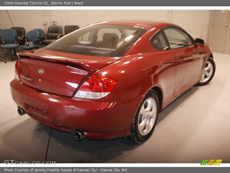 Electric Red / Black 2006 Hyundai Tiburon GS