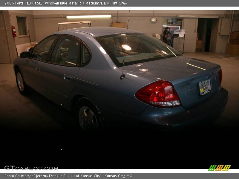 Windveil Blue Metallic / Medium/Dark Flint Grey 2006 Ford Taurus SE