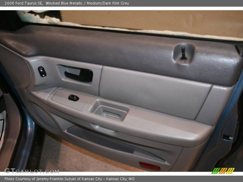 Windveil Blue Metallic / Medium/Dark Flint Grey 2006 Ford Taurus SE