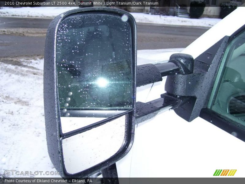 Summit White / Light Titanium/Dark Titanium 2010 Chevrolet Suburban LT 2500 4x4
