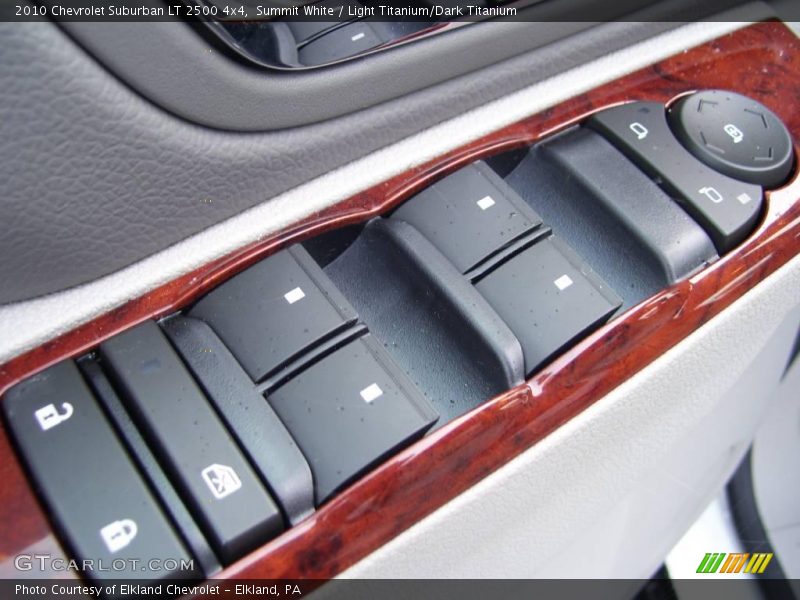 Summit White / Light Titanium/Dark Titanium 2010 Chevrolet Suburban LT 2500 4x4