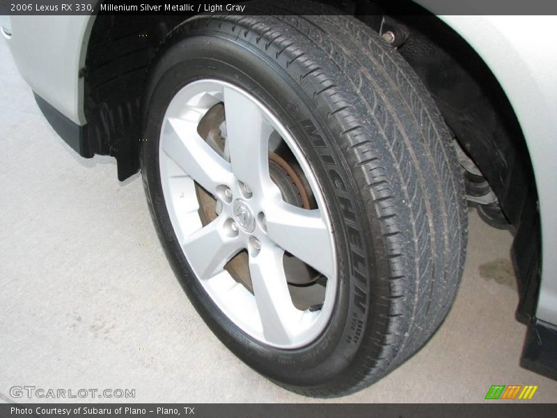 Millenium Silver Metallic / Light Gray 2006 Lexus RX 330