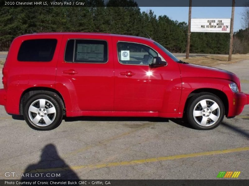 Victory Red / Gray 2010 Chevrolet HHR LS