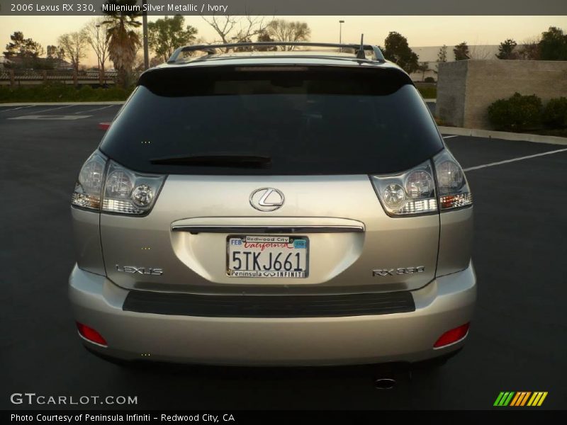 Millenium Silver Metallic / Ivory 2006 Lexus RX 330