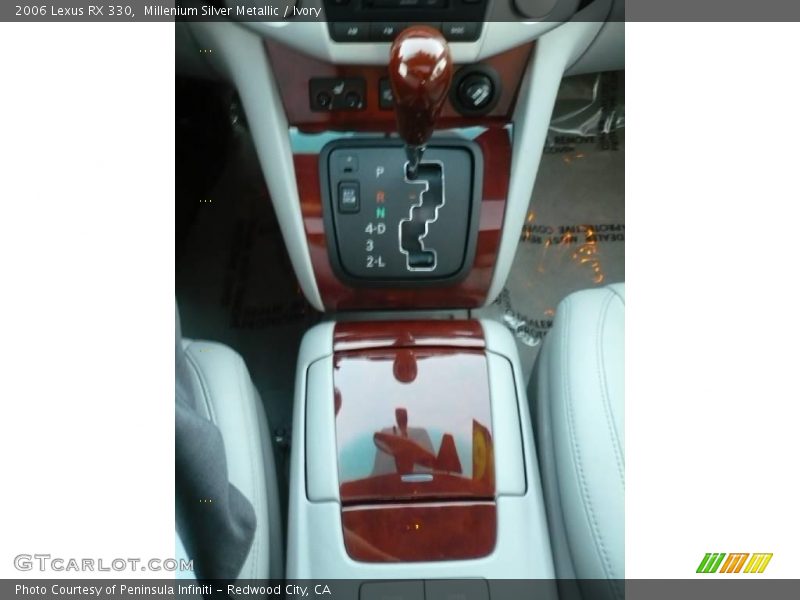 Millenium Silver Metallic / Ivory 2006 Lexus RX 330