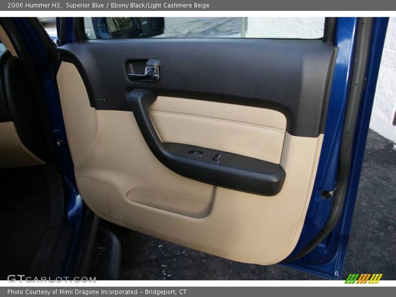 Superior Blue / Ebony Black/Light Cashmere Beige 2006 Hummer H3