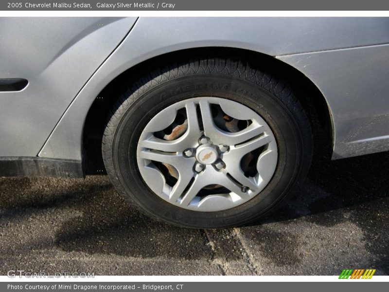 Galaxy Silver Metallic / Gray 2005 Chevrolet Malibu Sedan