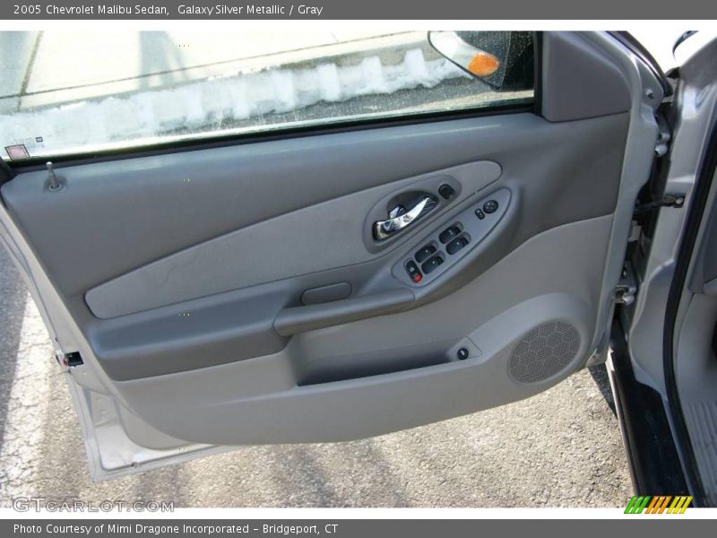 Galaxy Silver Metallic / Gray 2005 Chevrolet Malibu Sedan