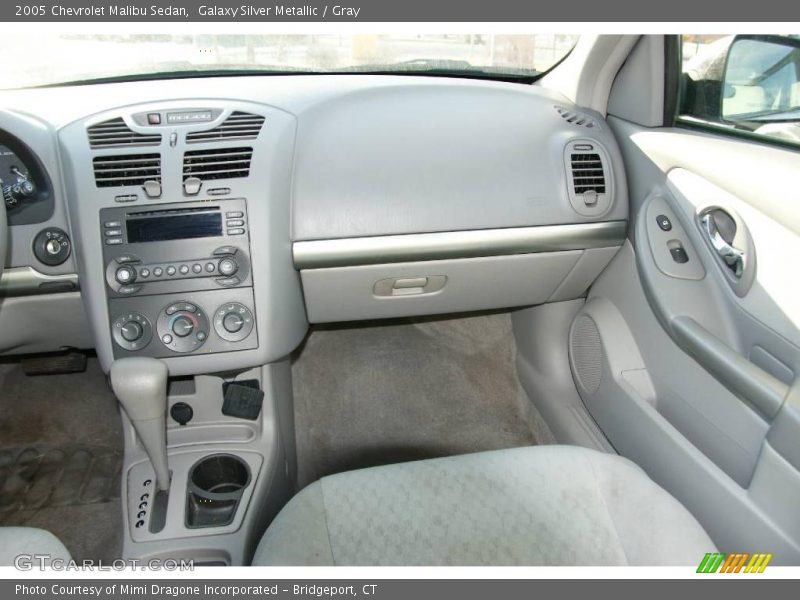 Galaxy Silver Metallic / Gray 2005 Chevrolet Malibu Sedan