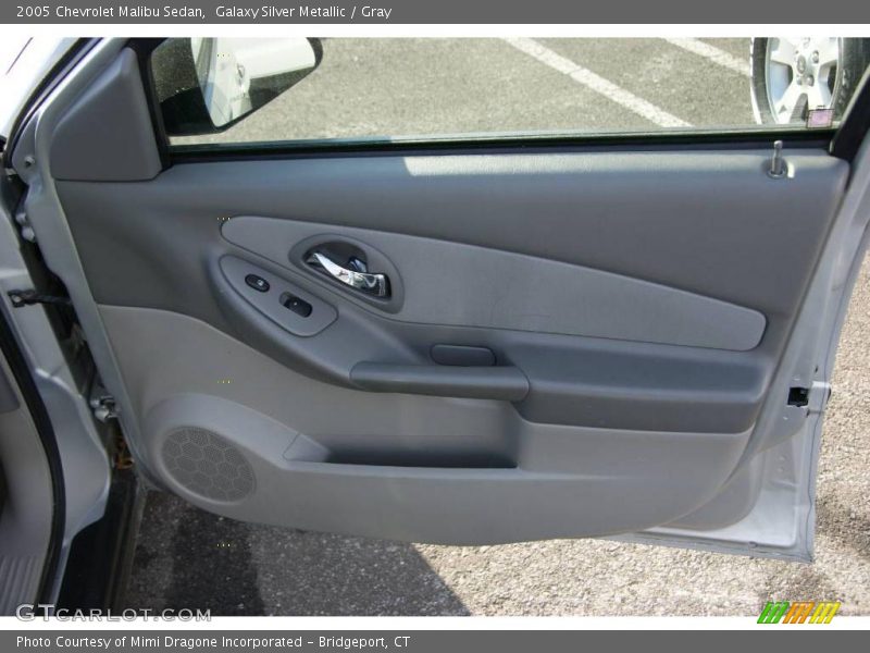 Galaxy Silver Metallic / Gray 2005 Chevrolet Malibu Sedan