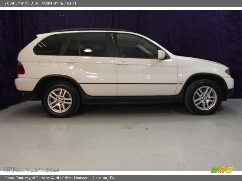 Alpine White / Beige 2004 BMW X5 3.0i