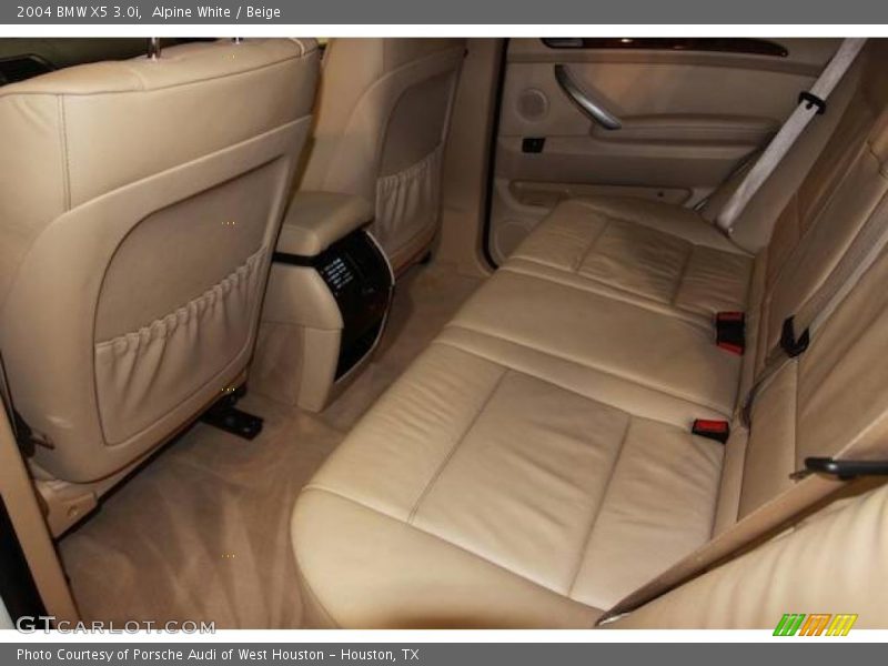 Alpine White / Beige 2004 BMW X5 3.0i