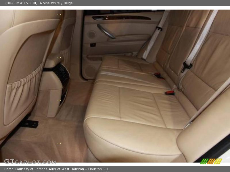 Alpine White / Beige 2004 BMW X5 3.0i