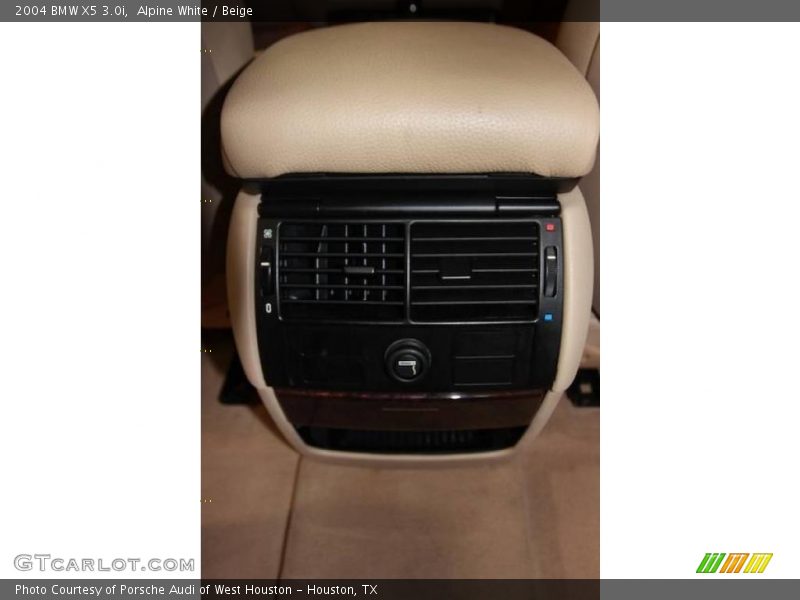 Alpine White / Beige 2004 BMW X5 3.0i