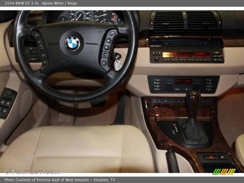 Alpine White / Beige 2004 BMW X5 3.0i