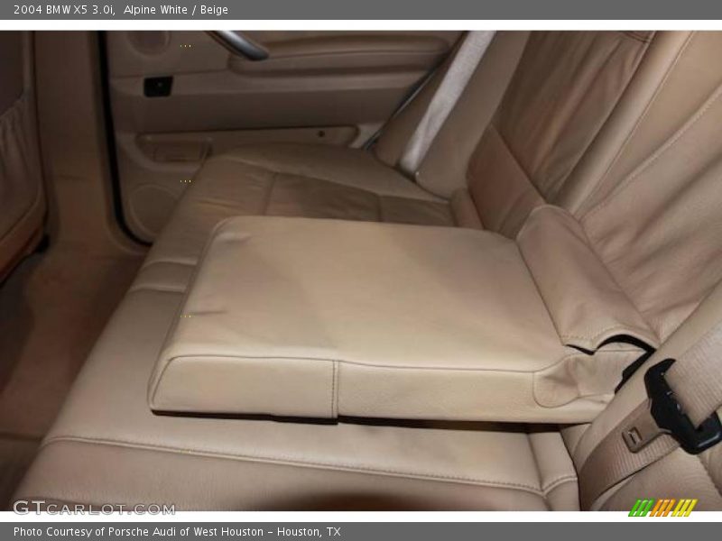 Alpine White / Beige 2004 BMW X5 3.0i