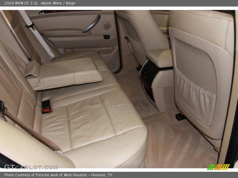 Alpine White / Beige 2004 BMW X5 3.0i