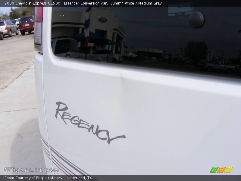 Summit White / Medium Gray 2000 Chevrolet Express G1500 Passenger Conversion Van