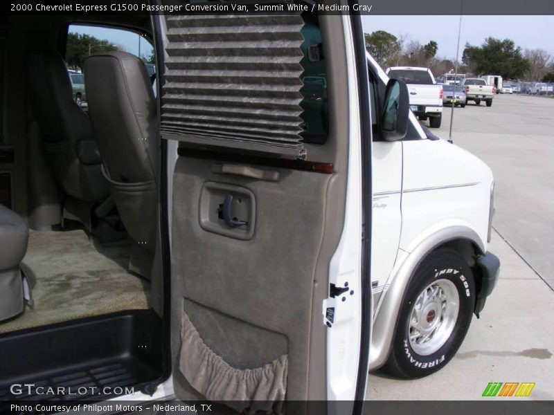 Summit White / Medium Gray 2000 Chevrolet Express G1500 Passenger Conversion Van