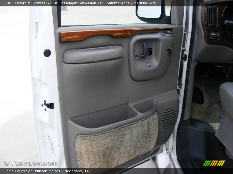 Summit White / Medium Gray 2000 Chevrolet Express G1500 Passenger Conversion Van