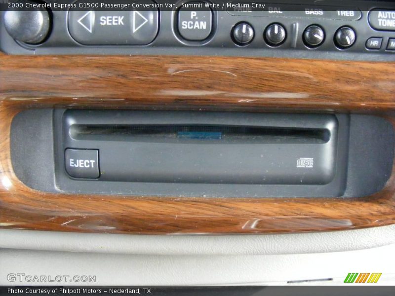 Summit White / Medium Gray 2000 Chevrolet Express G1500 Passenger Conversion Van