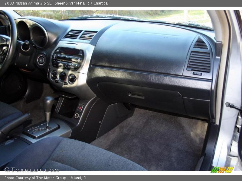 Sheer Silver Metallic / Charcoal 2003 Nissan Altima 3.5 SE