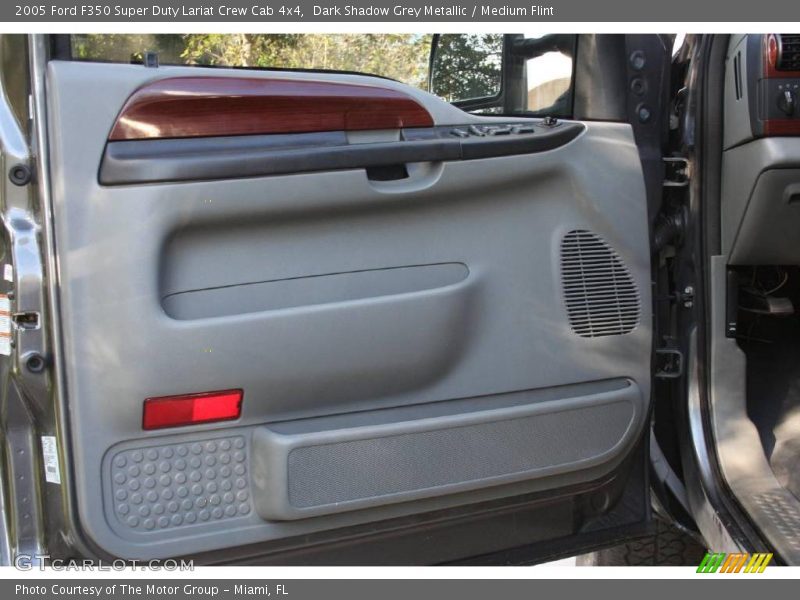 Dark Shadow Grey Metallic / Medium Flint 2005 Ford F350 Super Duty Lariat Crew Cab 4x4