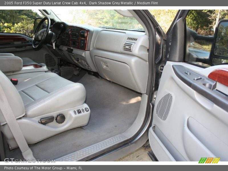 Dark Shadow Grey Metallic / Medium Flint 2005 Ford F350 Super Duty Lariat Crew Cab 4x4