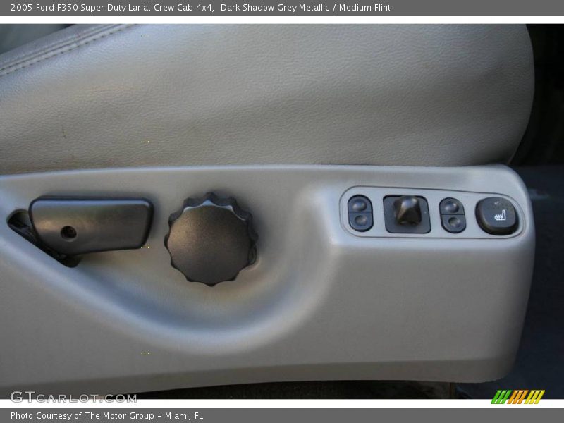 Dark Shadow Grey Metallic / Medium Flint 2005 Ford F350 Super Duty Lariat Crew Cab 4x4
