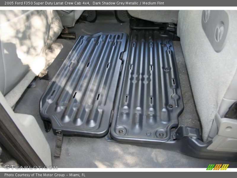 Dark Shadow Grey Metallic / Medium Flint 2005 Ford F350 Super Duty Lariat Crew Cab 4x4