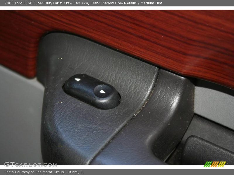 Dark Shadow Grey Metallic / Medium Flint 2005 Ford F350 Super Duty Lariat Crew Cab 4x4